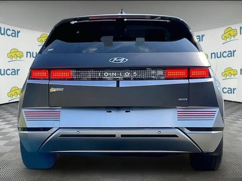 Used 2022 Hyundai Ioniq 5 Limited AWD/4WD image 5