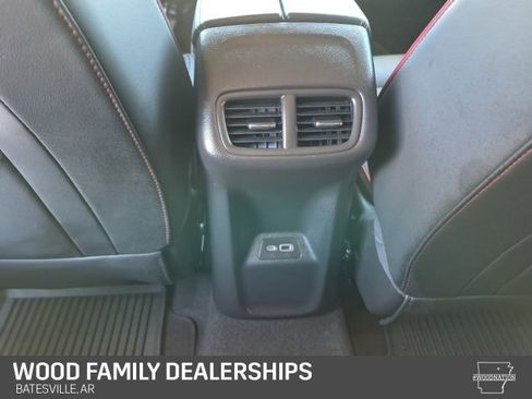 Used 2022 Buick Envision Essence w/ Technology Package II image 19