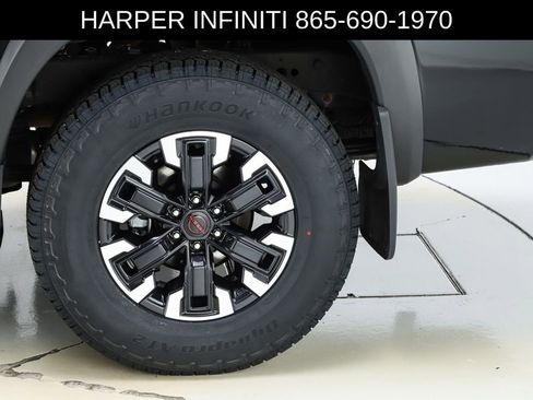 Used 2023 Nissan Frontier PRO-4X w/ Tow Package image 7