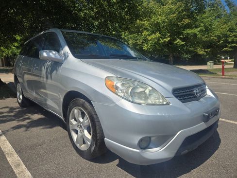 Used 2007 Toyota Matrix XR FWD image 11