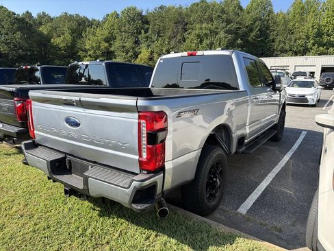 Used 2024 Ford F250 XLT w/ XLT Premium Package AWD/4WD image 17