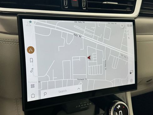 Used 2026 Jaguar F-PACE R-Dynamic S image 25