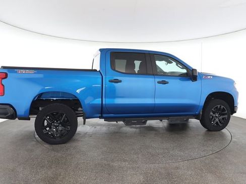Used 2022 Chevrolet Silverado 1500 Custom Trail Boss w/ LPO, Dark Essentials Package image 21