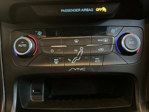 Used 2017 Ford Focus RS image 17