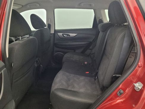Used 2016 Nissan Rogue SV AWD/4WD image 18