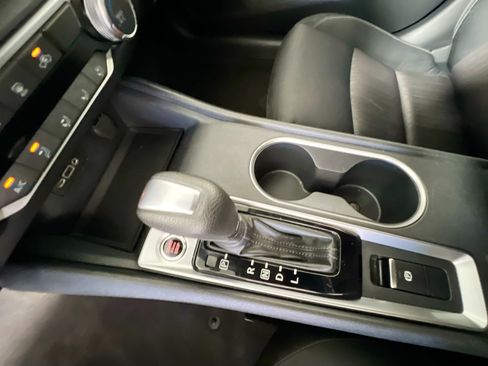Used 2022 Nissan Altima 2.5 SV AWD/4WD image 25