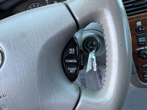 Used 2004 Toyota Avalon XLS FWD image 30