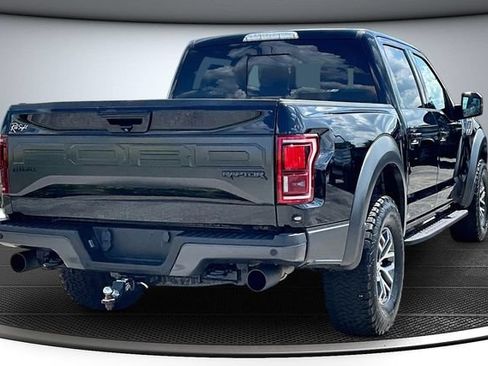 Used 2018 Ford F150 Raptor w/ Equipment Group 802A Luxury AWD/4WD image 6