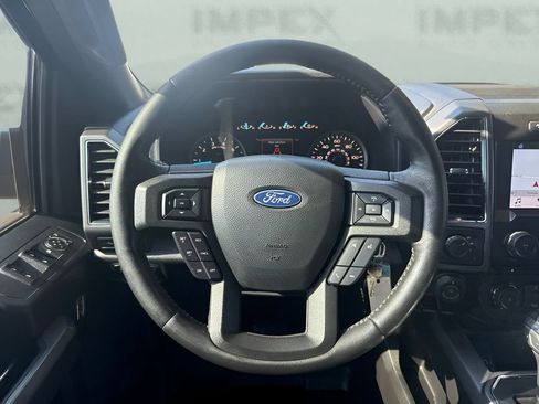 Used 2018 Ford F150 XLT w/ Equipment Group 302A Luxury AWD/4WD image 15