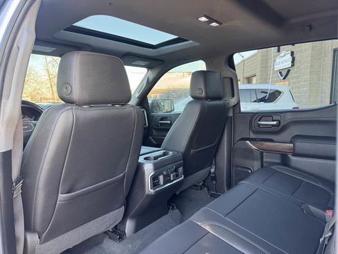 Used 2019 GMC Sierra 1500 SLT w/ SLT Premium Plus Package image 37