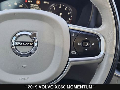 Used 2019 Volvo XC60 T6 Momentum w/ Advanced Package image 24