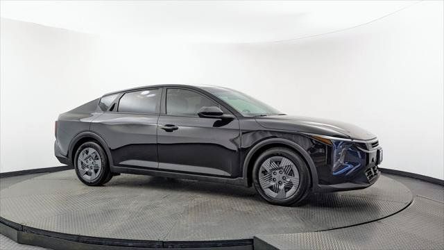 Used 2026 Kia K4 FWD image 11