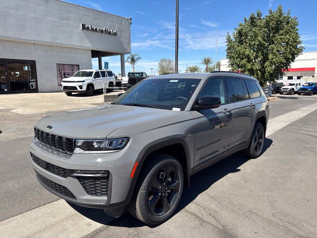 New 2027 Jeep Grand Cherokee L Limited w/ Limited Altitude Package RWD image 1