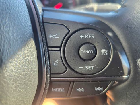 Used 2023 Toyota Camry XSE w/ Navigation Package image 31