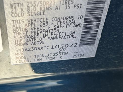 Certified 2026 Nissan Murano Platinum w/ Cargo Package AWD/4WD image 12