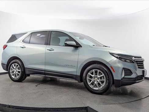 Used 2022 Chevrolet Equinox LT FWD image 11