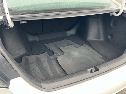 Certified 2023 Honda Accord EX image 22