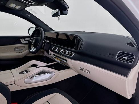 New 2026 Mercedes-Benz GLE 53 AMG 4MATIC Coupe image 32