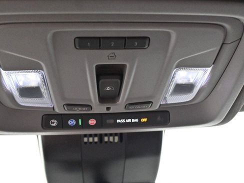 Used 2023 Chevrolet Silverado 1500 RST AWD/4WD image 27