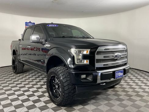 Used 2017 Ford F150 Platinum w/ Equipment Group 701A Luxury AWD/4WD image 1