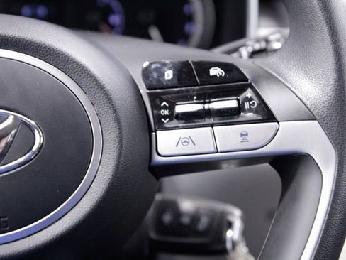 Used 2023 Hyundai Tucson SE image 26