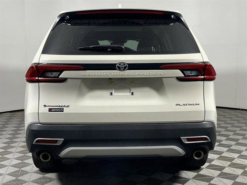 Certified 2024 Toyota Grand Highlander AWD Hybrid image 6