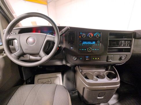 Used 2024 GMC Savana 2500 Work Van w/ Driver Convenience Package image 33
