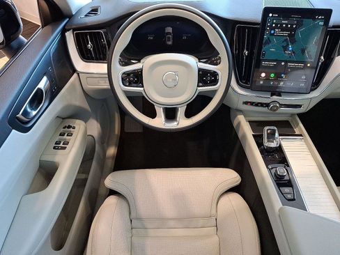 Certified 2026 Volvo XC60 T8 Ultra w/ Protection Package Premier image 9