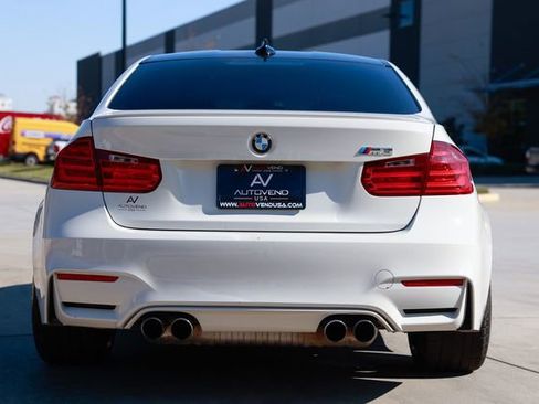 Used 2015 BMW M3 image 9