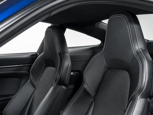 Used 2022 Porsche 911 GT3 RWD image 19