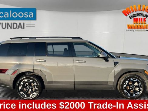 Used 2025 Hyundai Santa Fe SEL image 10