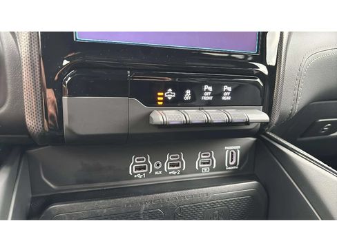 Used 2025 RAM 1500 Limited w/ Bed Utility Group AWD/4WD image 22