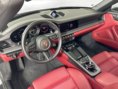 Certified 2024 Porsche 911 Targa 4S image 4