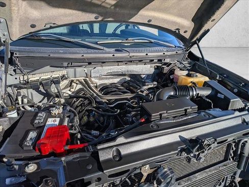 Used 2013 Ford F150 XLT w/ Luxury Equipment Group image 22