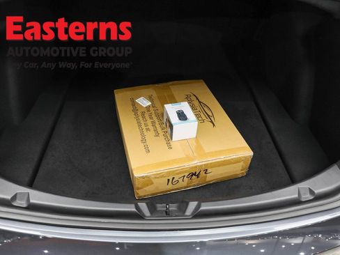 Used 2023 Tesla Model 3 Standard Range image 9