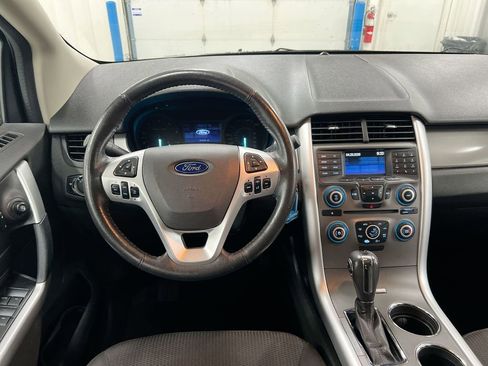 Used 2013 Ford Edge SEL FWD image 11