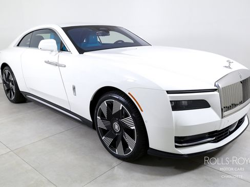 New 2025 Rolls-Royce Spectre w/ Spectre Enhancement Package AWD/4WD image 6