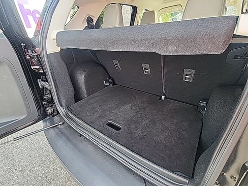 Used 2021 Ford EcoSport SE FWD image 11