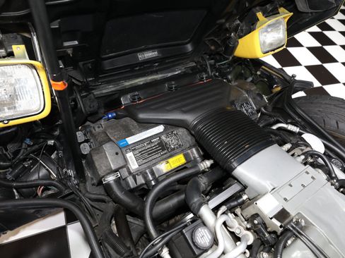 Used 1990 Chevrolet Corvette ZR-1 RWD image 69