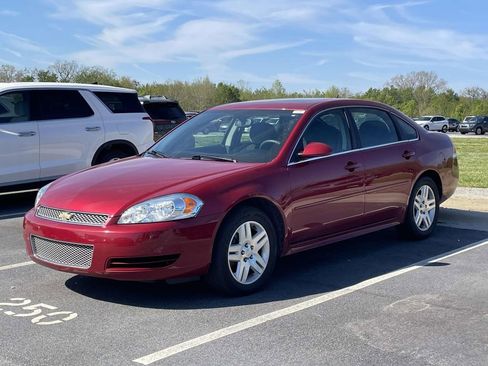 Used 2015 Chevrolet Impala LT w/ LT Sunroof Package image 2