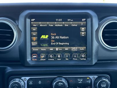 Used 2022 Jeep Wrangler Unlimited Rubicon 4xe w/ Cold Weather Group