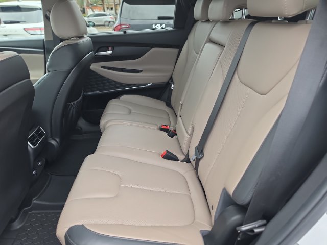 Used 2023 Hyundai Santa Fe SEL w/ Premium Package AWD/4WD image 13