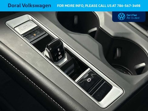 Used 2024 Volkswagen Atlas SE image 11