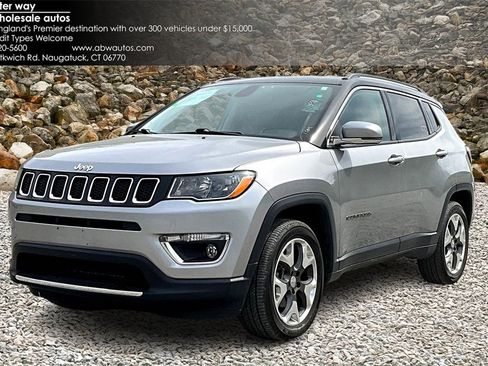 Used 2020 Jeep Compass Limited image 1