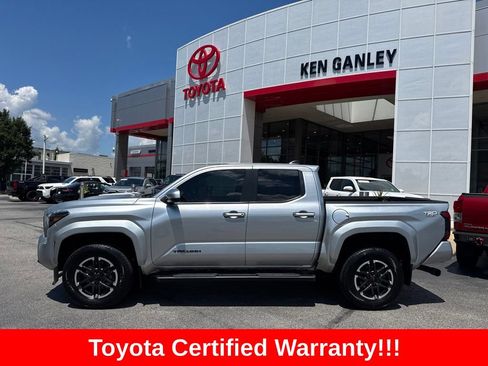 Used 2024 Toyota Tacoma TRD Sport AWD/4WD image 3