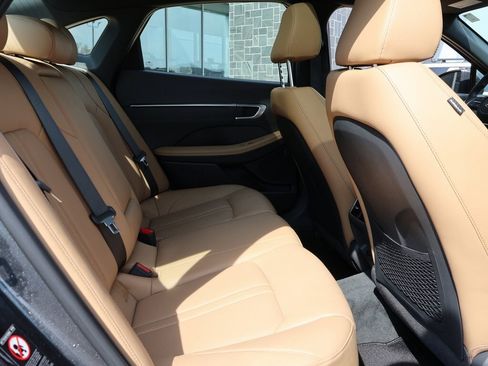 Certified 2022 Hyundai Sonata Limited image 13