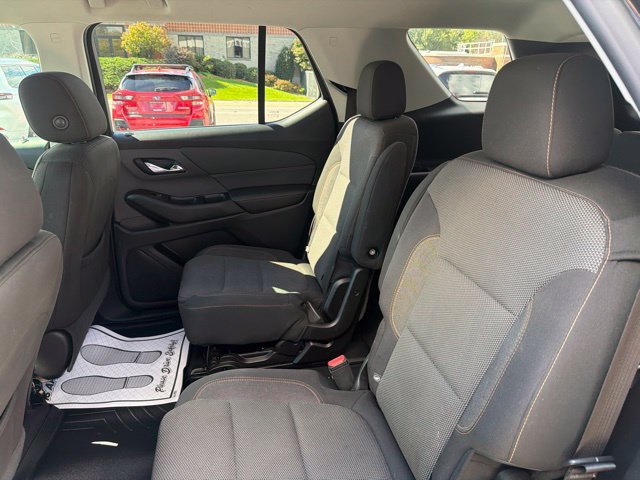 Used 2019 Chevrolet Traverse LT w/ LPO, Cargo Package AWD/4WD image 13