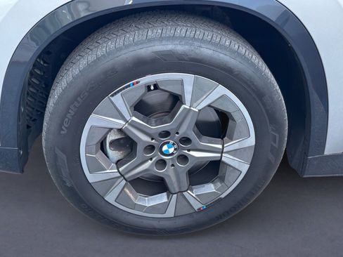 Used 2024 BMW X1 xDrive28i image 5