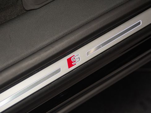 Used 2021 Audi Q8 Premium Plus w/ Premium Plus Package AWD/4WD image 14