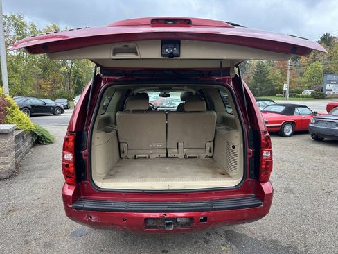 Used 2012 Chevrolet Suburban LT w/ All-Star Edition AWD/4WD image 6